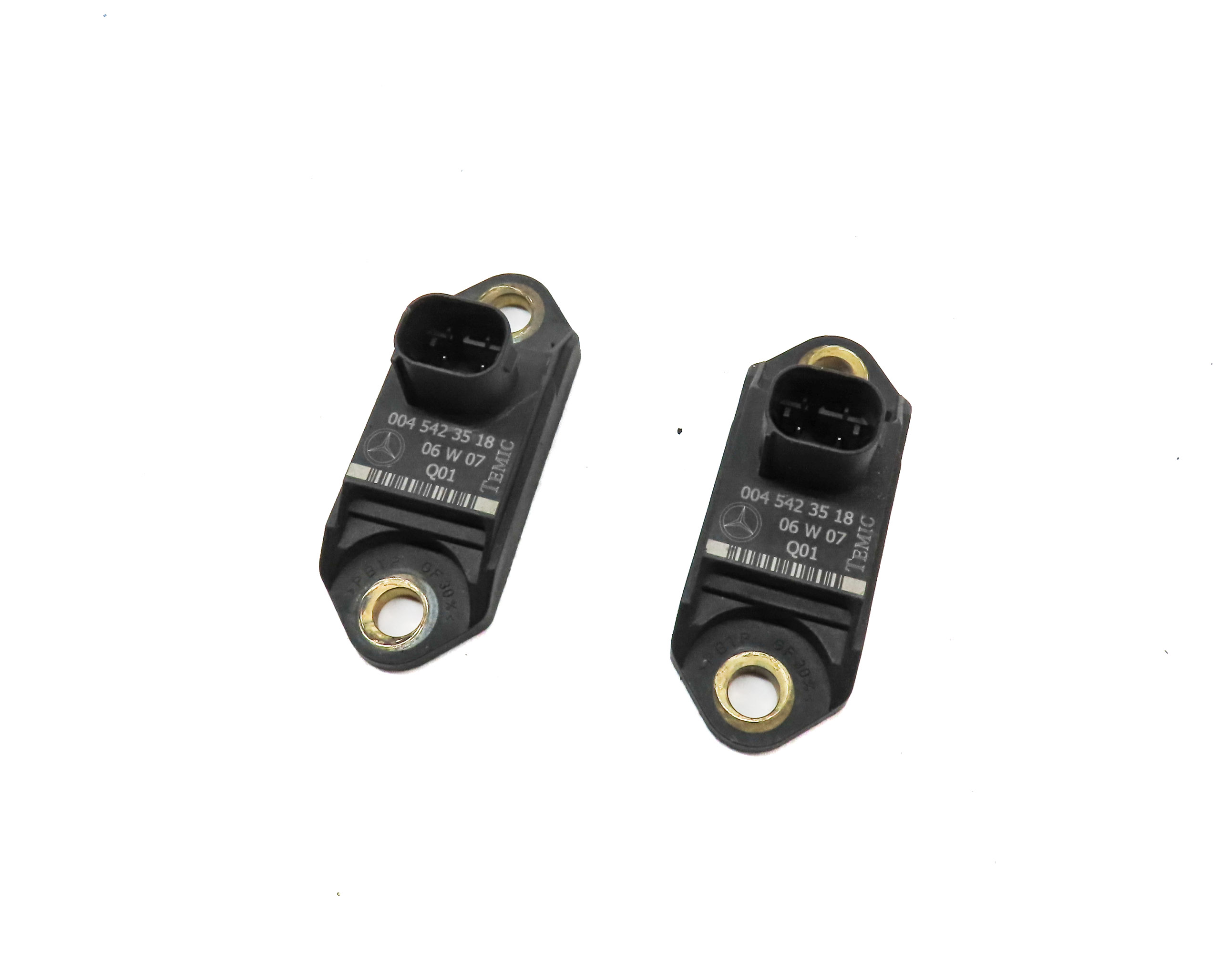 2006 MERCEDES CLS55 AMG (W219) AIR SUSPENSION RIDE SENSOR SET 2 — exact item pictured